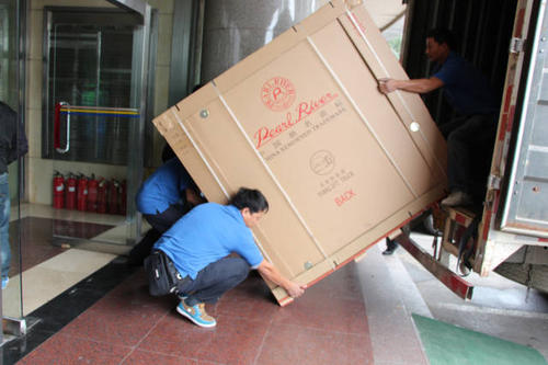 城阳钢琴贵重工艺品无忧运